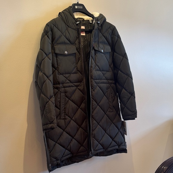NWT - Levi's Dark Green Quilted Hooded Winter Jacket - Picture 15 of 15